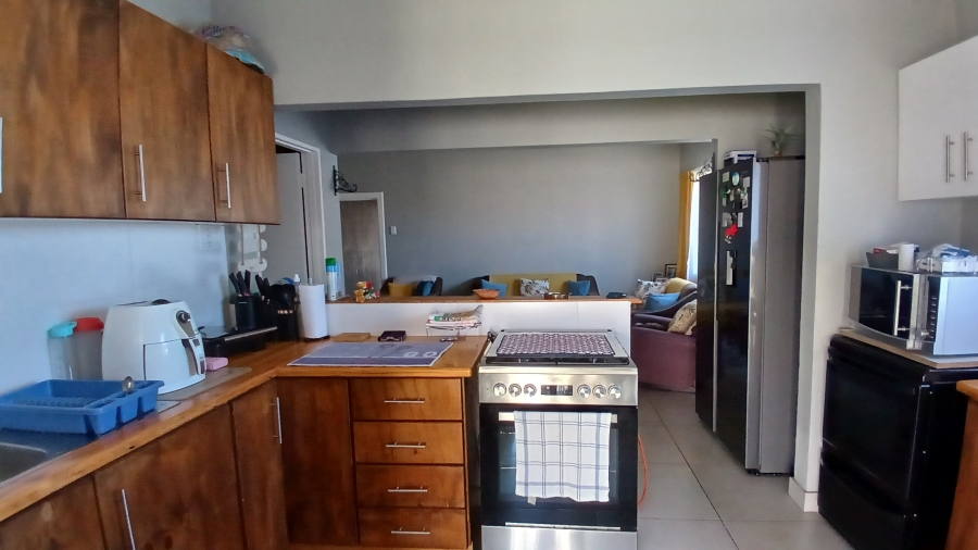 To Let 3 Bedroom Property for Rent in Sydenham Eastern Cape